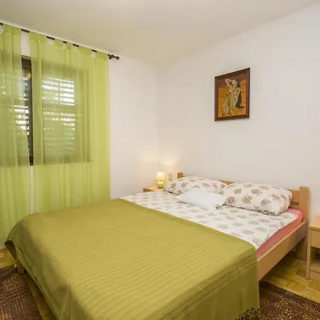 Apartman Laurus Malinska Exteriér fotografie