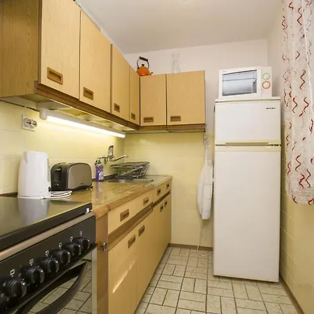 Apartman Laurus Malinska Exteriér fotografie